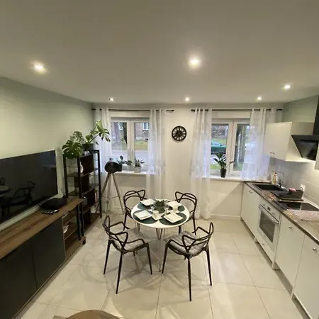 Blogi Sen Iii - Komfortowy W Spokojnej Lokalizacji Hindenburg